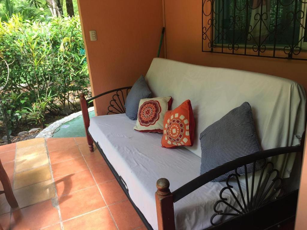 Mal Pais Surf Camp Hotel Playa Santa Teresa  Exterior foto